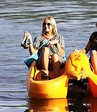 Weekend upskirts shot on spy cam