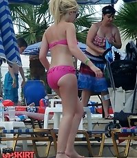 Big fat bodies also in sexy bikinis
