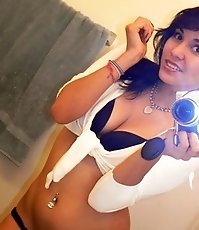 See killer upblouse shots from seducing girls